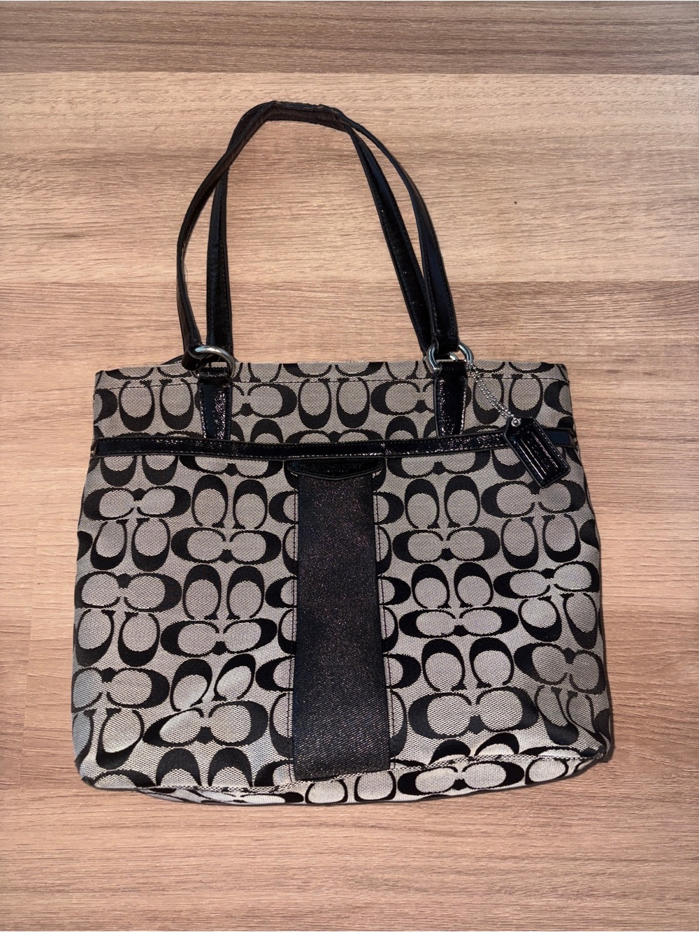 [COACH] Signature Canvas Tote in Black and Gray